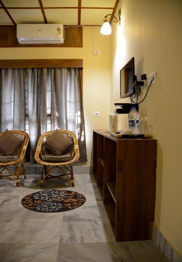 Nirvana Guest House Гувахати Экстерьер фото
