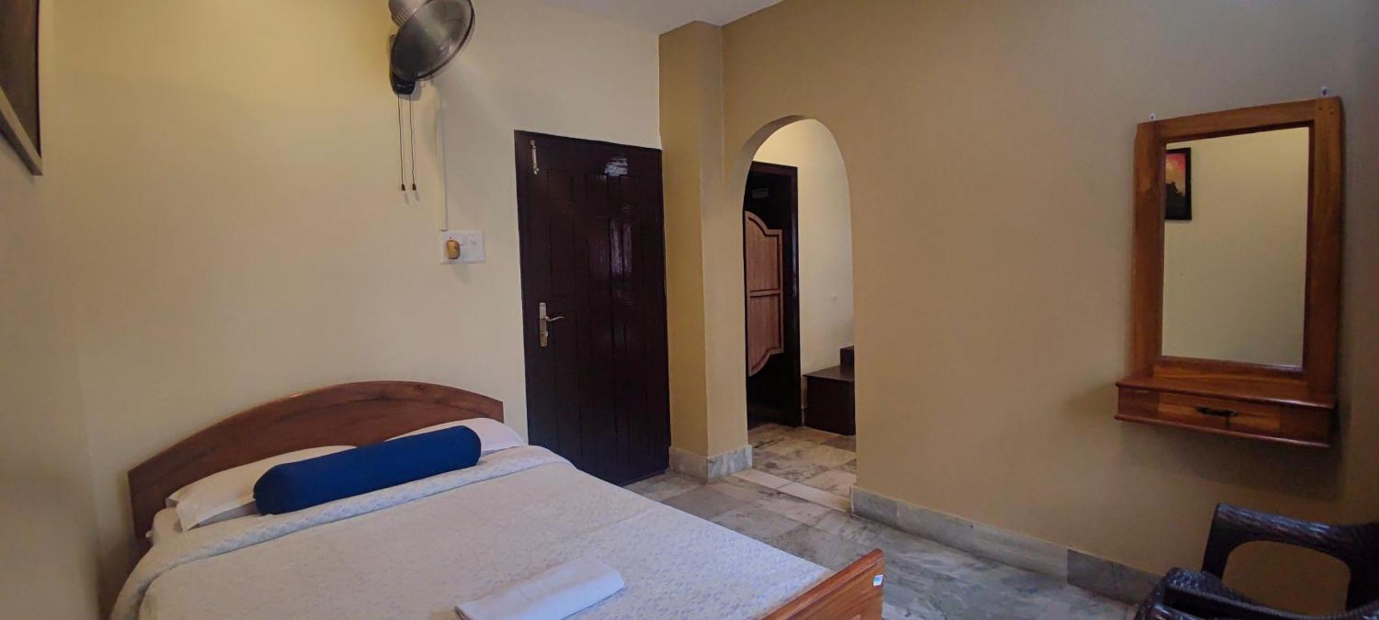 Nirvana Guest House Гувахати Экстерьер фото