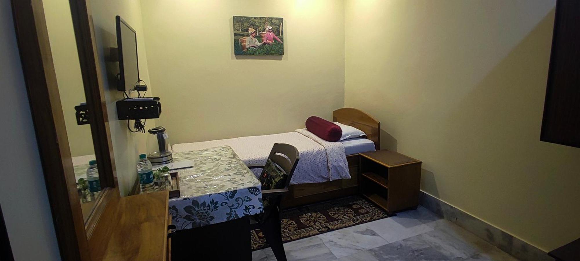 Nirvana Guest House Гувахати Экстерьер фото
