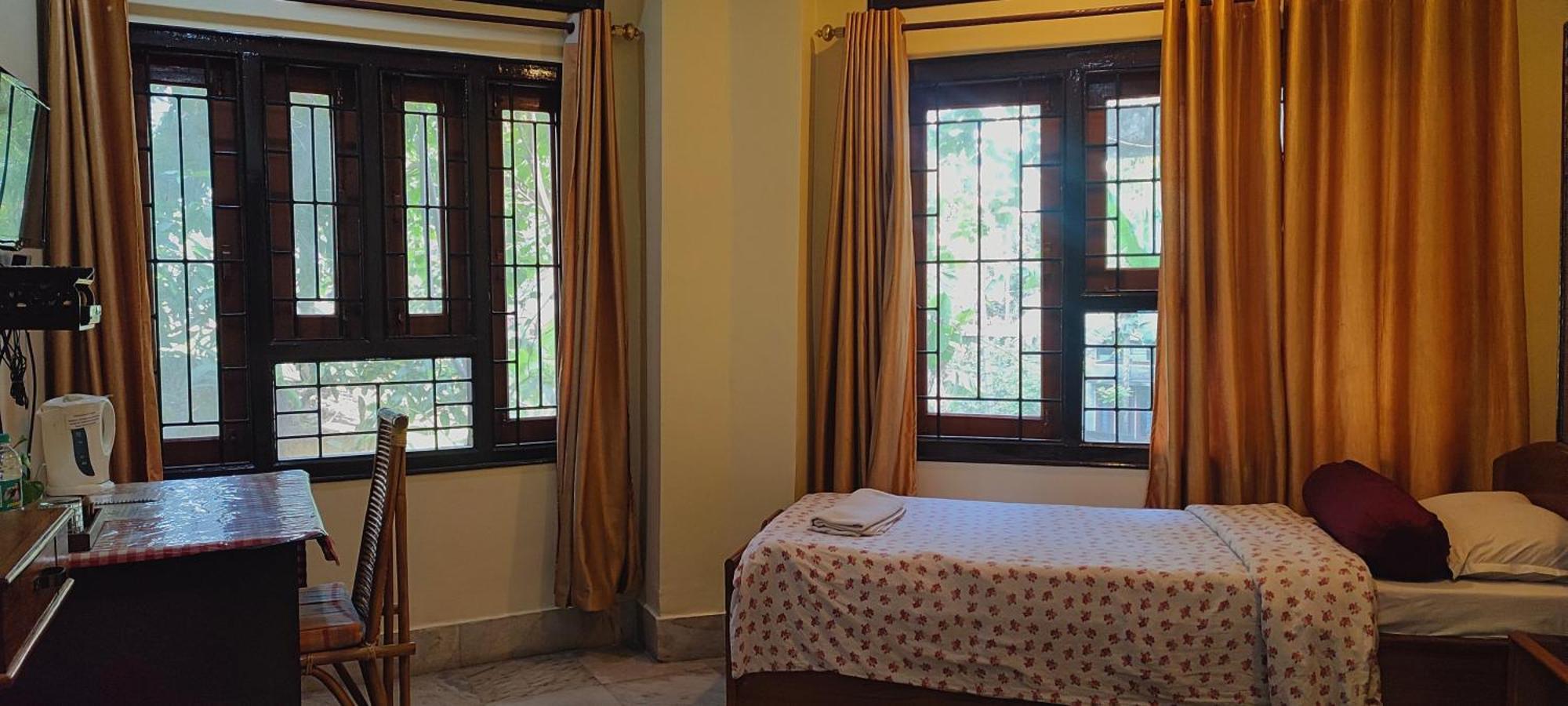 Nirvana Guest House Гувахати Экстерьер фото